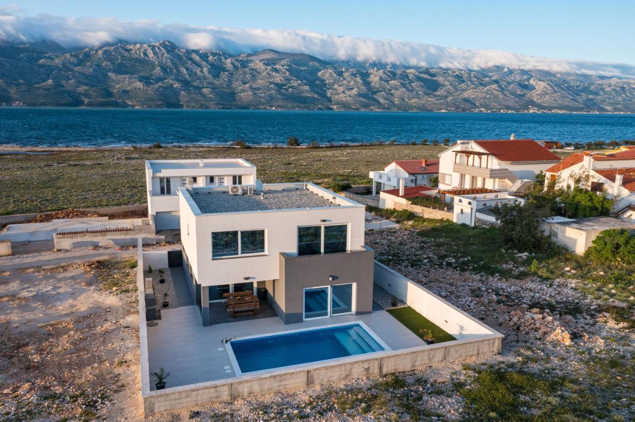 Luxury Villa Noemi Ražanac Buitenkant foto